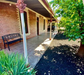 Somerby! Modern Character Property! Cbd,Pets,Park Albury